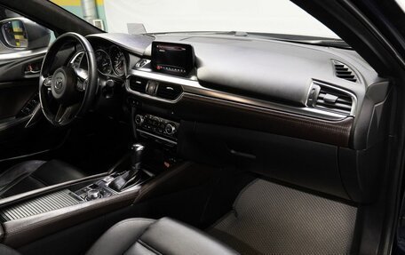 Mazda 6, 2018 год, 1 949 000 рублей, 17 фотография