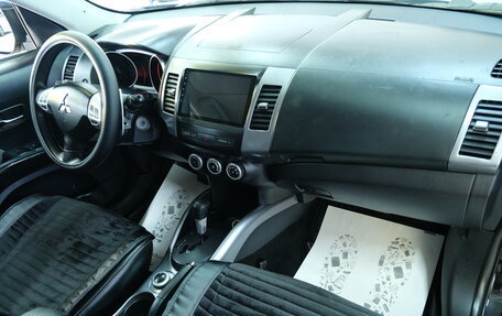 Mitsubishi Outlander III рестайлинг 3, 2007 год, 1 199 000 рублей, 18 фотография