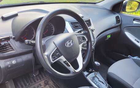 Hyundai Solaris II рестайлинг, 2011 год, 570 000 рублей, 7 фотография