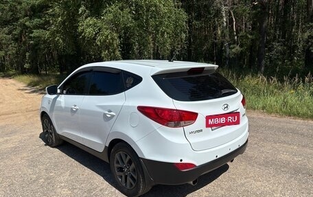 Hyundai ix35 I рестайлинг, 2010 год, 985 000 рублей, 2 фотография