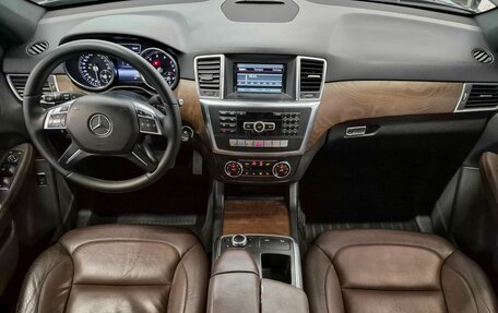 Mercedes-Benz M-Класс, 2015 год, 1 853 000 рублей, 10 фотография