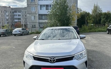 Toyota Camry, 2015 год, 2 100 000 рублей, 1 фотография