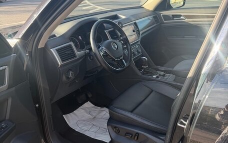 Volkswagen Teramont I, 2018 год, 3 000 000 рублей, 5 фотография