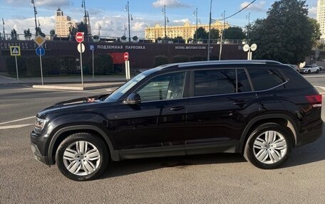 Volkswagen Teramont I, 2018 год, 3 000 000 рублей, 2 фотография