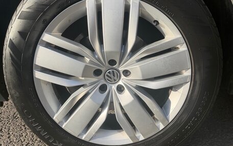 Volkswagen Teramont I, 2018 год, 3 000 000 рублей, 13 фотография