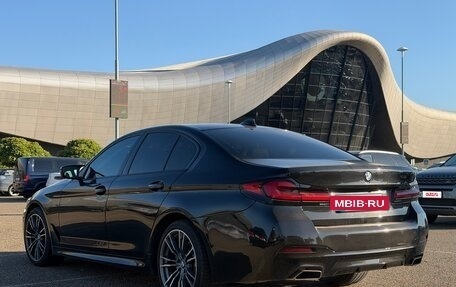 BMW 5 серия, 2018 год, 2 400 000 рублей, 5 фотография