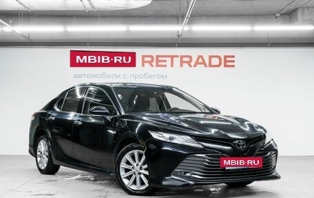 Toyota Camry, 2018 год, 2 299 000 рублей, 4 фотография
