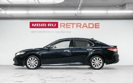 Toyota Camry, 2018 год, 2 299 000 рублей, 9 фотография