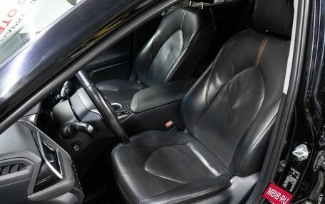 Toyota Camry, 2018 год, 2 299 000 рублей, 15 фотография