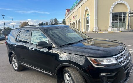 Ford Explorer VI, 2018 год, 2 370 000 рублей, 3 фотография
