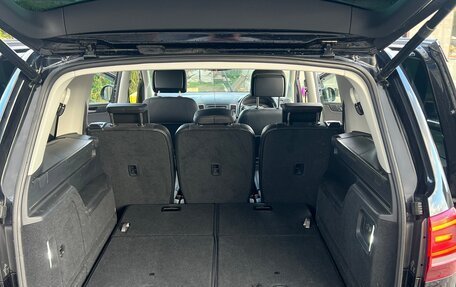Volkswagen Sharan II, 2016 год, 1 700 000 рублей, 13 фотография