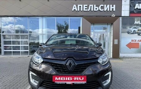 Renault Kaptur I рестайлинг, 2018 год, 1 612 500 рублей, 2 фотография