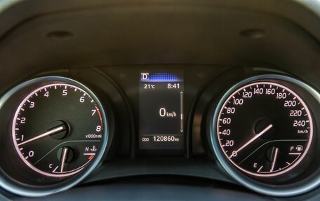 Toyota Camry, 2021 год, 2 998 000 рублей, 9 фотография
