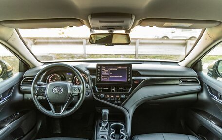 Toyota Camry, 2021 год, 2 998 000 рублей, 13 фотография