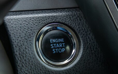 Toyota Camry, 2021 год, 2 998 000 рублей, 22 фотография