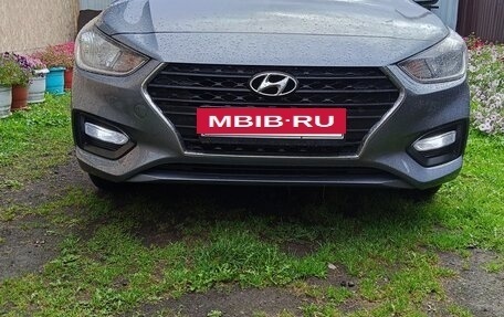 Hyundai Solaris II рестайлинг, 2017 год, 899 000 рублей, 10 фотография