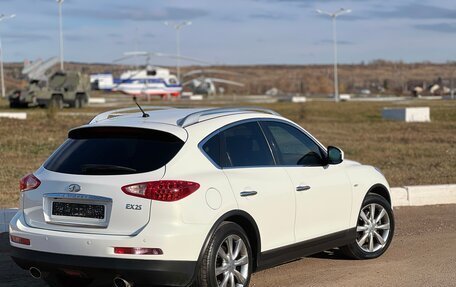 Infiniti EX, 2013 год, 1 800 000 рублей, 3 фотография