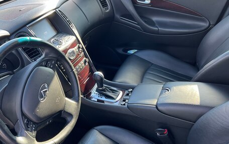 Infiniti EX, 2013 год, 1 800 000 рублей, 22 фотография