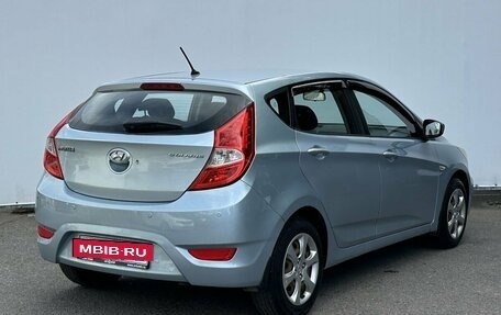 Hyundai Solaris II рестайлинг, 2011 год, 555 000 рублей, 5 фотография