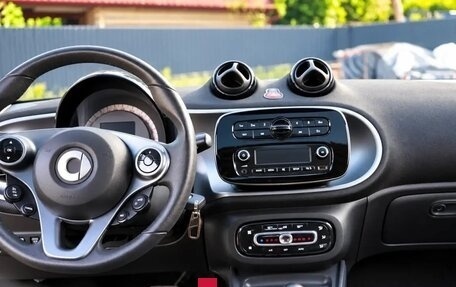 Smart Forfour II, 2016 год, 1 900 000 рублей, 9 фотография
