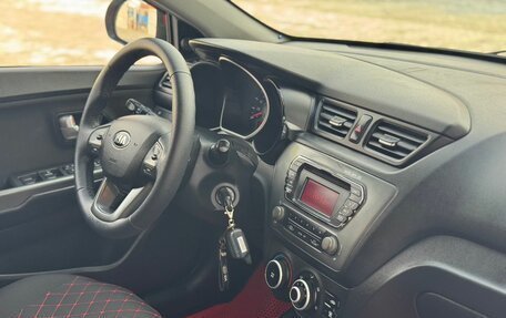KIA Rio III рестайлинг, 2013 год, 849 000 рублей, 19 фотография