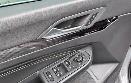 Volkswagen Golf VIII, 2023 год, 1 551 004 рублей, 7 фотография