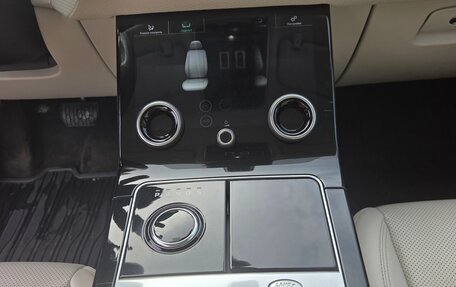 Land Rover Range Rover Velar I, 2018 год, 3 200 000 рублей, 12 фотография