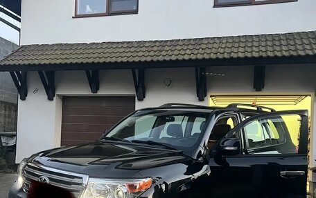 Toyota Land Cruiser 200, 2015 год, 5 100 000 рублей, 8 фотография