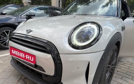 MINI Hatch, 2022 год, 2 850 000 рублей, 3 фотография