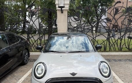 MINI Hatch, 2022 год, 2 850 000 рублей, 17 фотография