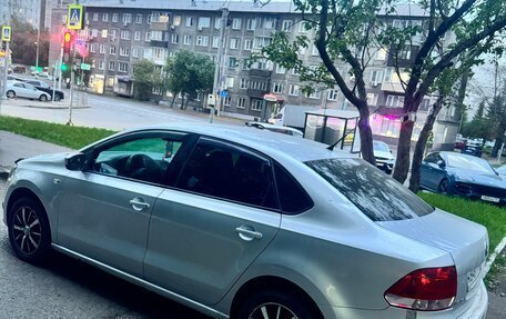 Volkswagen Polo VI (EU Market), 2011 год, 600 000 рублей, 9 фотография