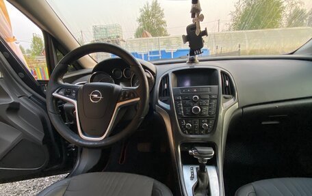 Opel Astra J, 2014 год, 850 000 рублей, 10 фотография