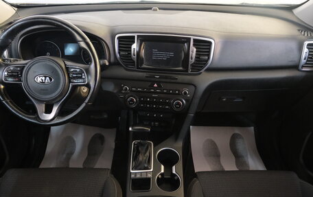 KIA Sportage IV рестайлинг, 2016 год, 1 899 000 рублей, 12 фотография
