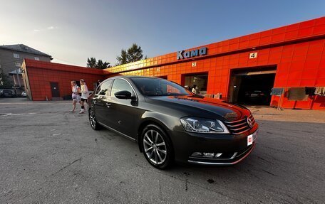 Volkswagen Passat B7, 2014 год, 1 350 000 рублей, 2 фотография