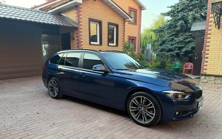 BMW 3 серия, 2017 год, 2 300 000 рублей, 4 фотография