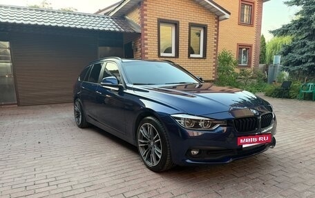 BMW 3 серия, 2017 год, 2 300 000 рублей, 3 фотография