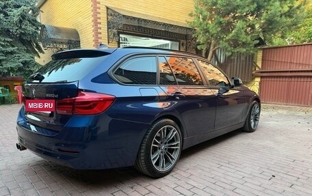 BMW 3 серия, 2017 год, 2 300 000 рублей, 5 фотография