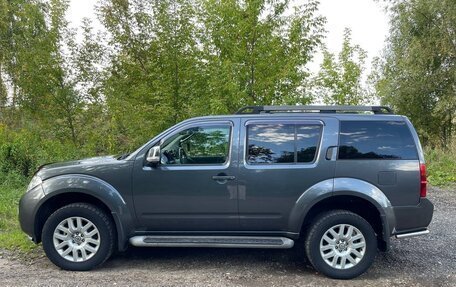 Nissan Pathfinder, 2011 год, 1 550 000 рублей, 4 фотография