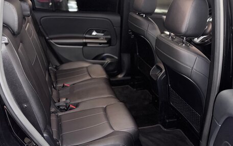 Mercedes-Benz GLB, 2021 год, 3 850 000 рублей, 8 фотография