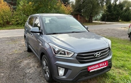 Hyundai Creta I рестайлинг, 2017 год, 800 000 рублей, 2 фотография