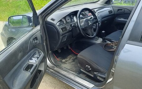 Mitsubishi Lancer IX, 2006 год, 225 000 рублей, 2 фотография