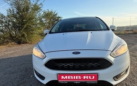 Ford Focus III, 2017 год, 990 000 рублей, 1 фотография
