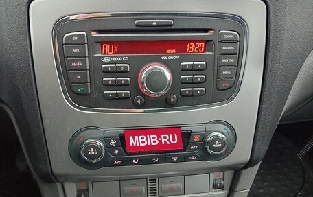 Ford Focus II рестайлинг, 2011 год, 850 000 рублей, 9 фотография