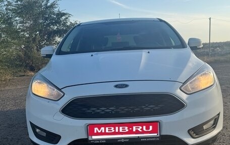 Ford Focus III, 2017 год, 990 000 рублей, 5 фотография