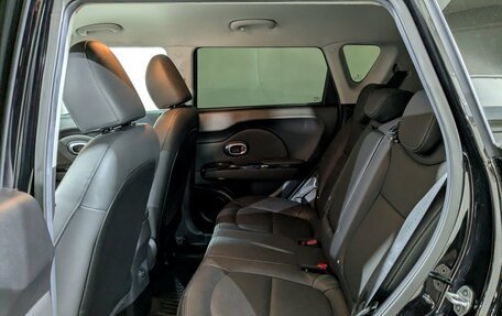 KIA Soul II рестайлинг, 2019 год, 1 735 000 рублей, 4 фотография