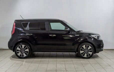 KIA Soul II рестайлинг, 2019 год, 1 735 000 рублей, 11 фотография