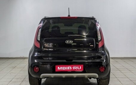 KIA Soul II рестайлинг, 2019 год, 1 735 000 рублей, 16 фотография