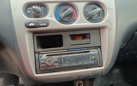 Honda HR-V I, 2003 год, 400 000 рублей, 10 фотография