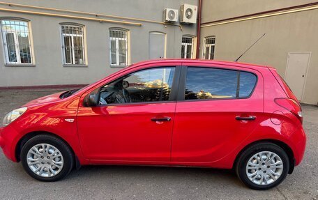 Hyundai i20 IB рестайлинг, 2010 год, 650 000 рублей, 4 фотография