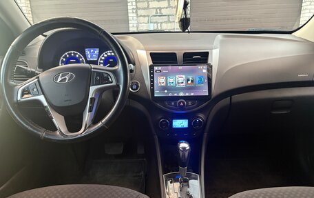 Hyundai Solaris II рестайлинг, 2012 год, 765 000 рублей, 5 фотография